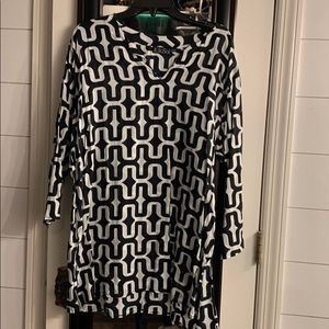 Beautiful ladies tunic or bathing suit coverup.